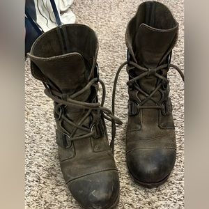 Joan of arc SOREL waterproof boots